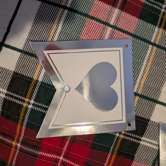 David Tutera 'Just Married' Bunting - Picture 2 of 4